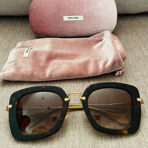 Miu Miu Sunglasses Tortoiseshell/Brown